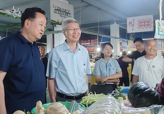 全国农贸联副会长陈谞调研指导宁夏银川市同心路综合市场等市场党建及食品安全工作